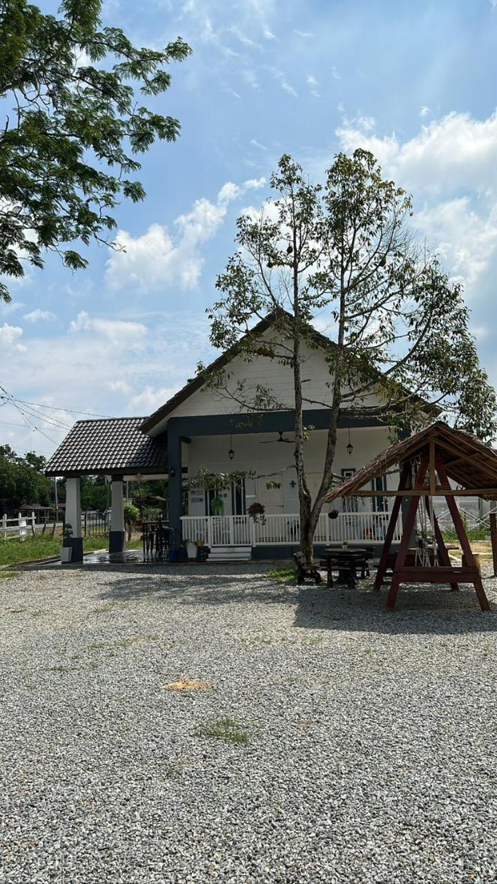 D'Lamar Homestay Pendang エクステリア 写真